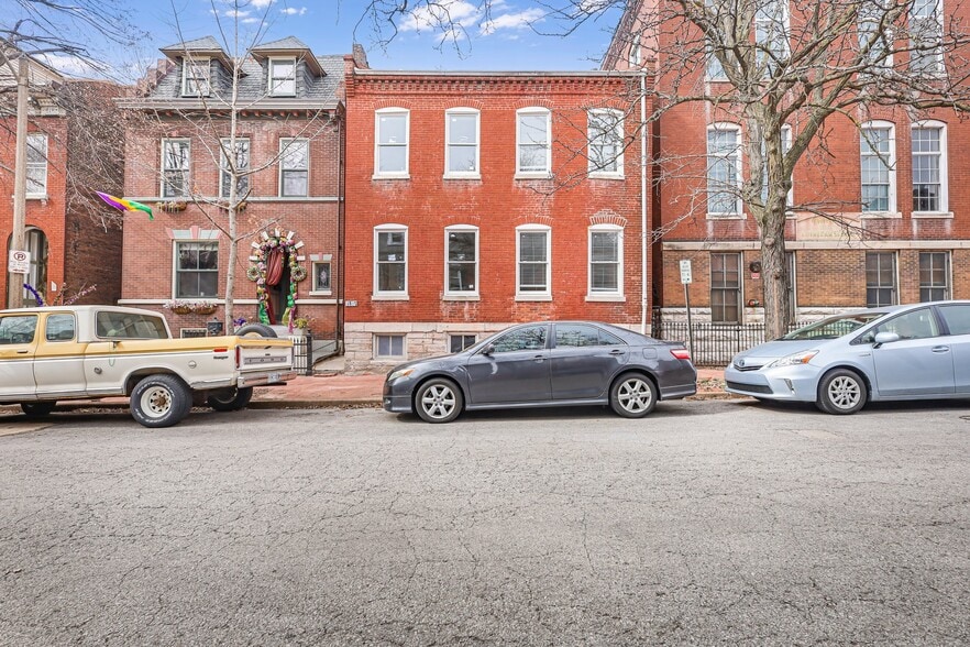 Building Photo - 1815 S 8th St