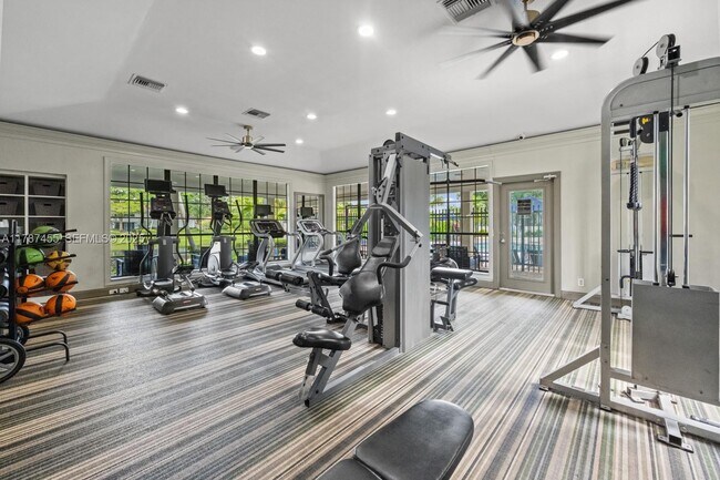 Building Photo - 6503 N Military Trl