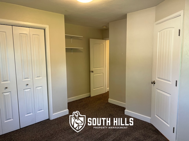 Building Photo - 3bed/2bath w/finished basement, landscaping & Water, Sewer, Trash Included, RV Parking