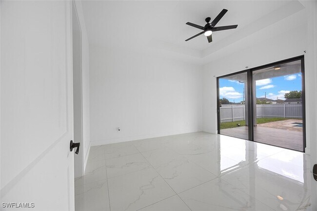 Building Photo - 1609 Nelson Rd N