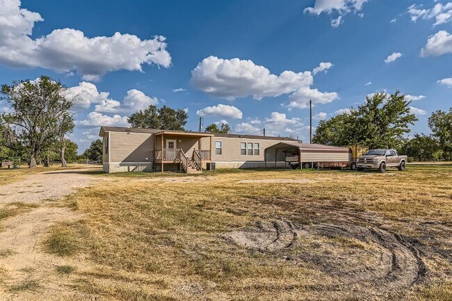 Building Photo - 517 Crossroads Dr