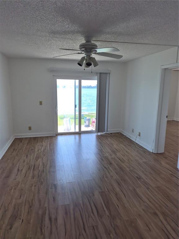 Building Photo - 1505 Pass a Grille Way