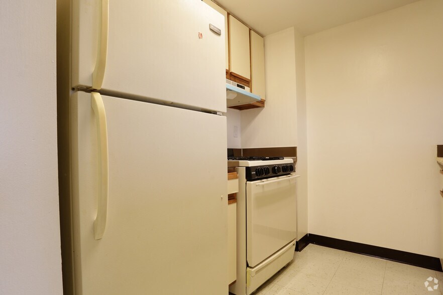 Lighthouse Plaza Atlantic City Nj Apartment Finder