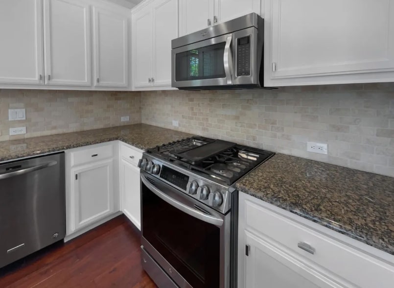 Building Photo - 3221 Browntail Way