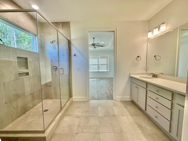 Building Photo - 65 Laurel Oaks Dr