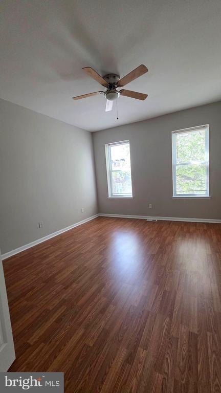 Building Photo - 539 N Luzerne Ave