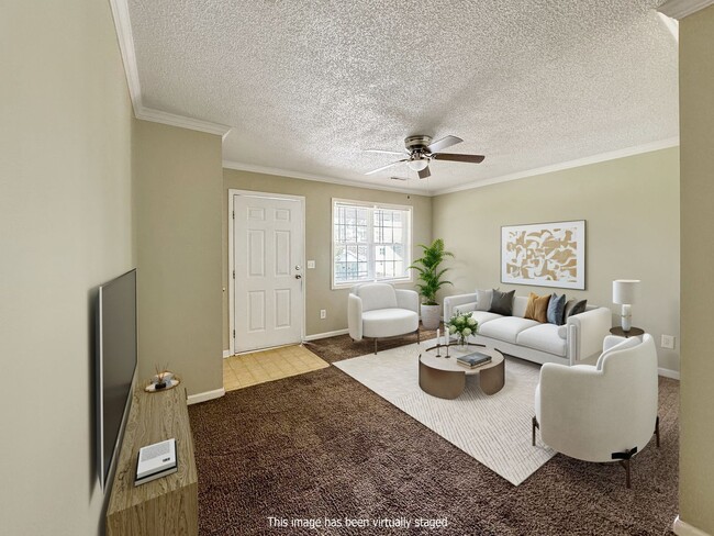 Primary Photo - 321 W Irvine Ave