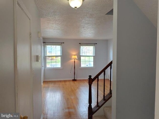 Building Photo - 13533 Ambassador Dr