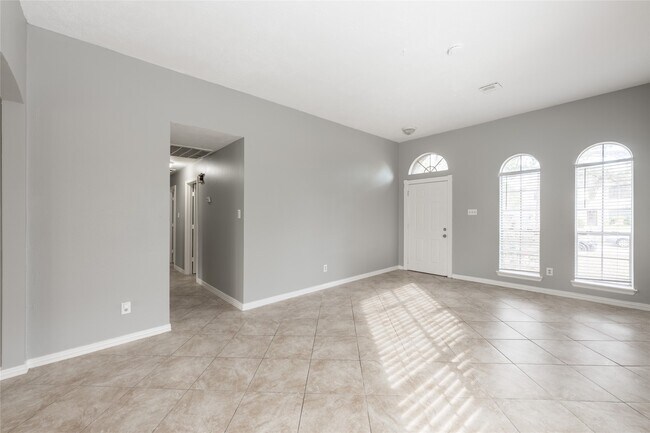 Building Photo - 6307 Pleasant Stream Dr