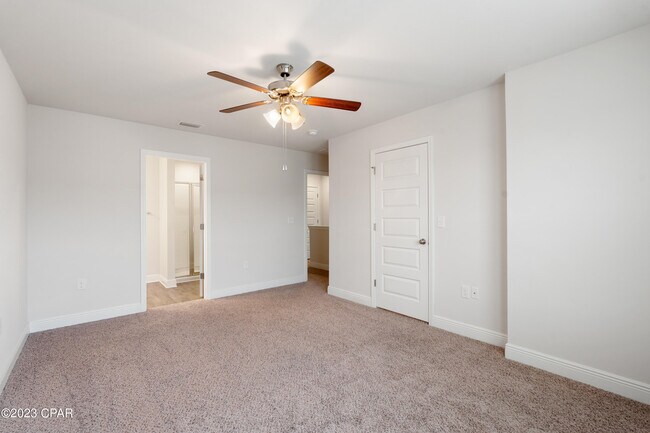 Building Photo - 1619 Caleigh Ct
