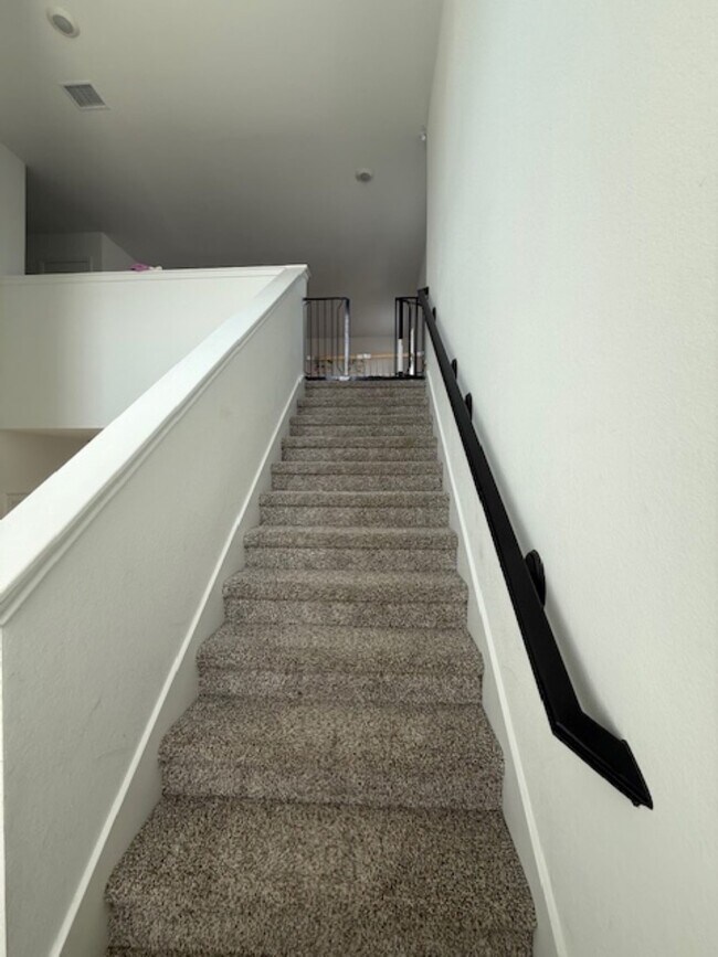 Building Photo - 23547 Nectar Crst Hts