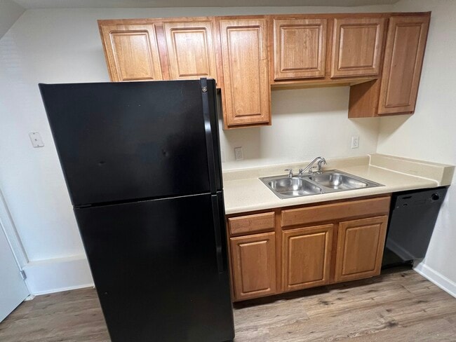 Building Photo - 3514 E Richmond Rd