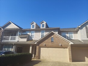 Building Photo - 1061 Grand Oak Ln