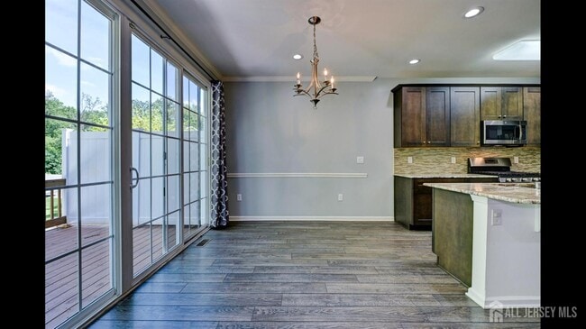 Building Photo - 202 Downey Ln