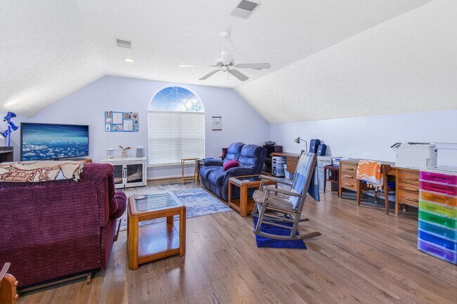 Building Photo - 1009 Stafford Ct