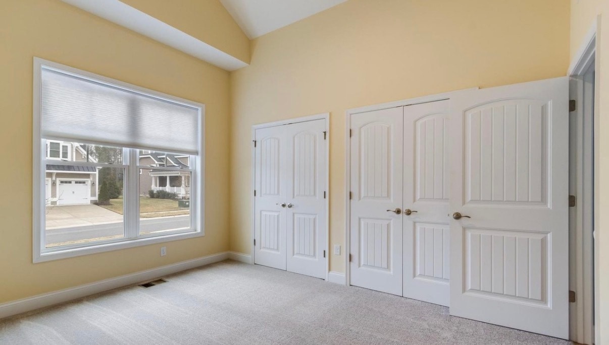 Building Photo - 33916 Darlington St