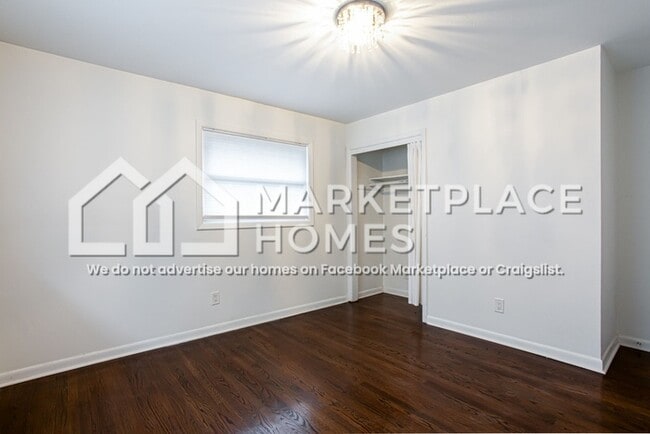 Building Photo - 2795 Pendant Pl