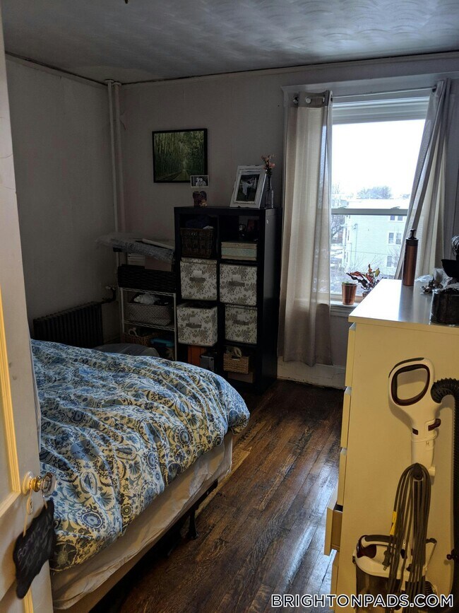 Building Photo - 1615 Commonwealth Ave