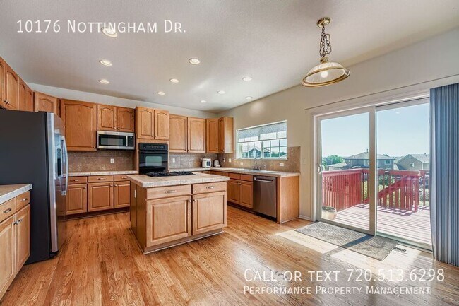 Building Photo - 10176 Nottingham Dr