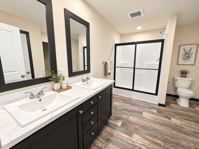 Building Photo - 2315 Ironwood Dr