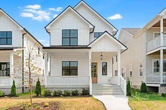 Building Photo - Beautiful home in The Nations!  4 bedrooms and 3 bathrooms in well sought after area.