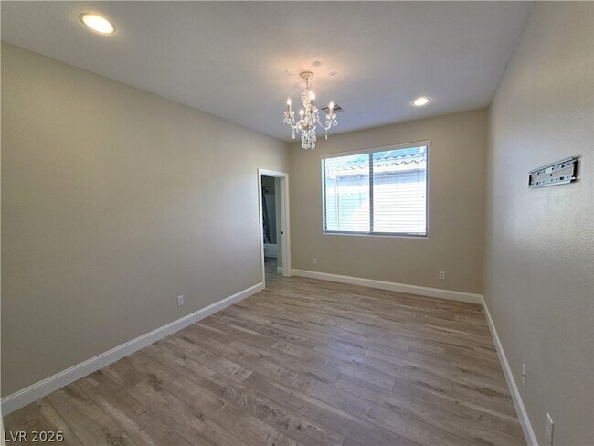 Building Photo - 927 Via Canale Dr