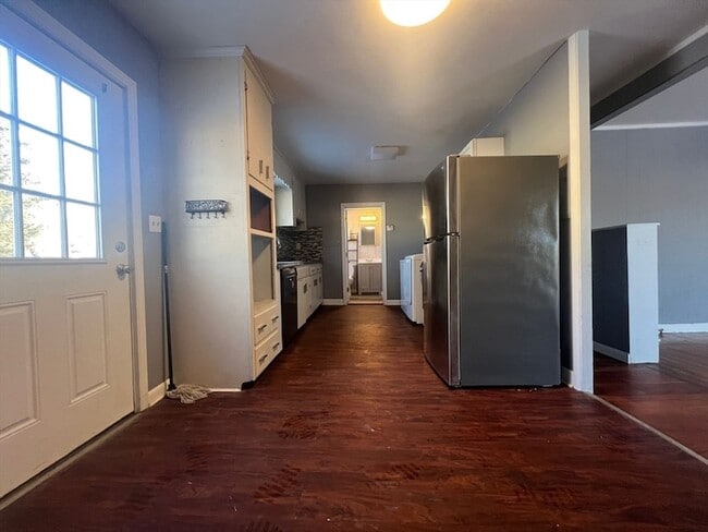 Building Photo - 6 Seaview Ave