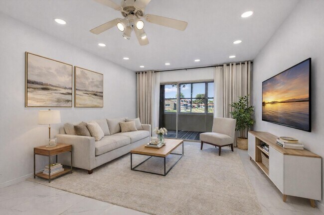 Building Photo - 105 Lake Irene Dr