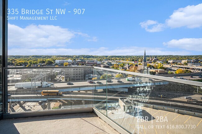 Building Photo - 335 Bridge St NW