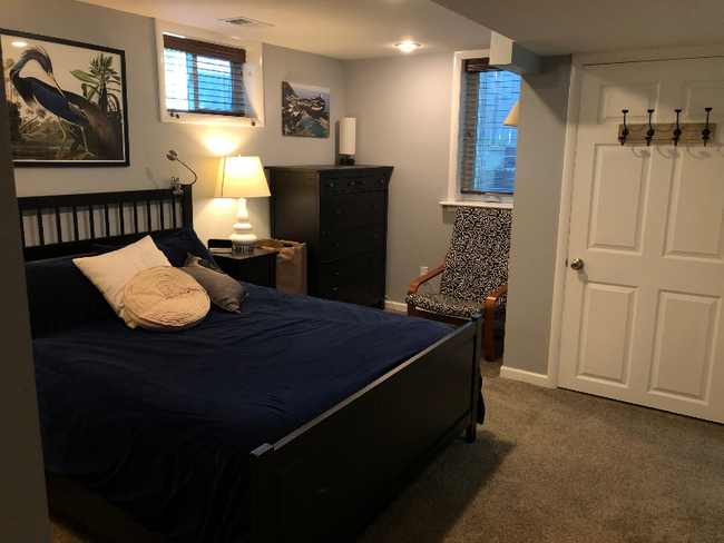 Building Photo - 607 E Laurel St