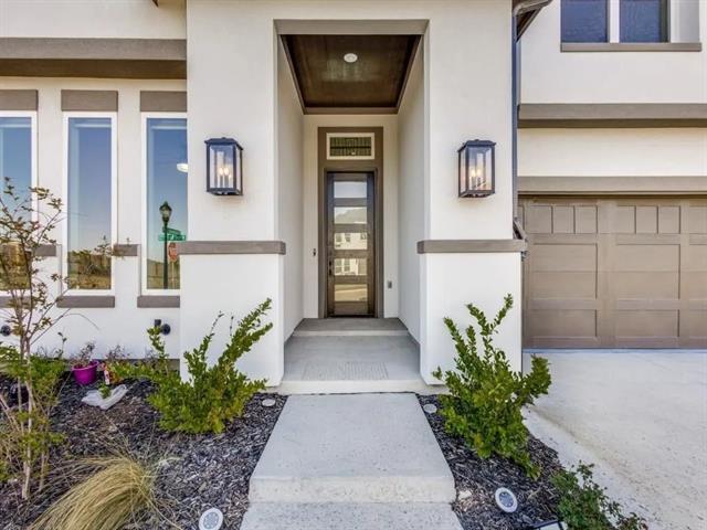 Building Photo - 10482 Great Days Dr