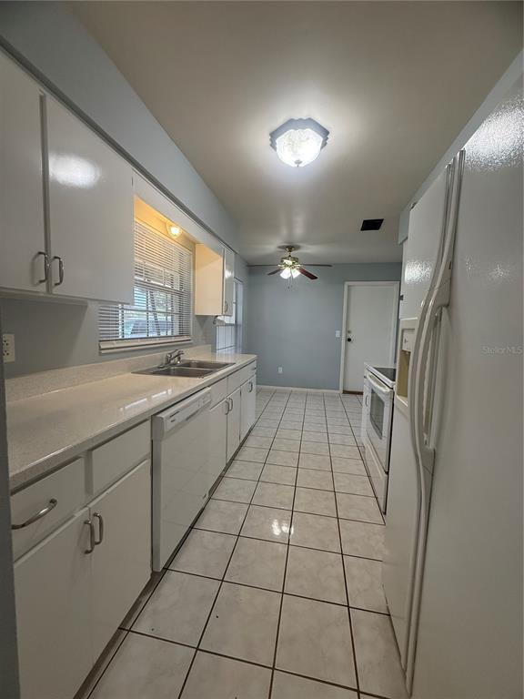 Building Photo - 12116 Medan Ct