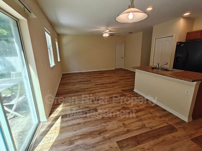 Building Photo - 223 Osprey Lndg