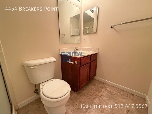 Building Photo - 4454 Breakers Point