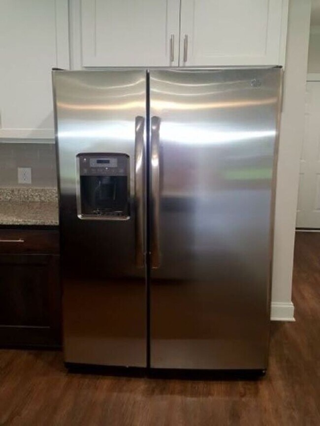 Building Photo - *****COMING SOON***** May 2026