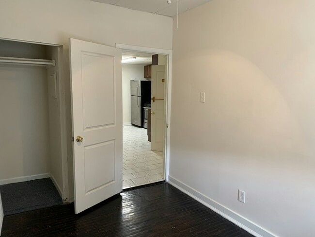 Building Photo - 2538 Amber St
