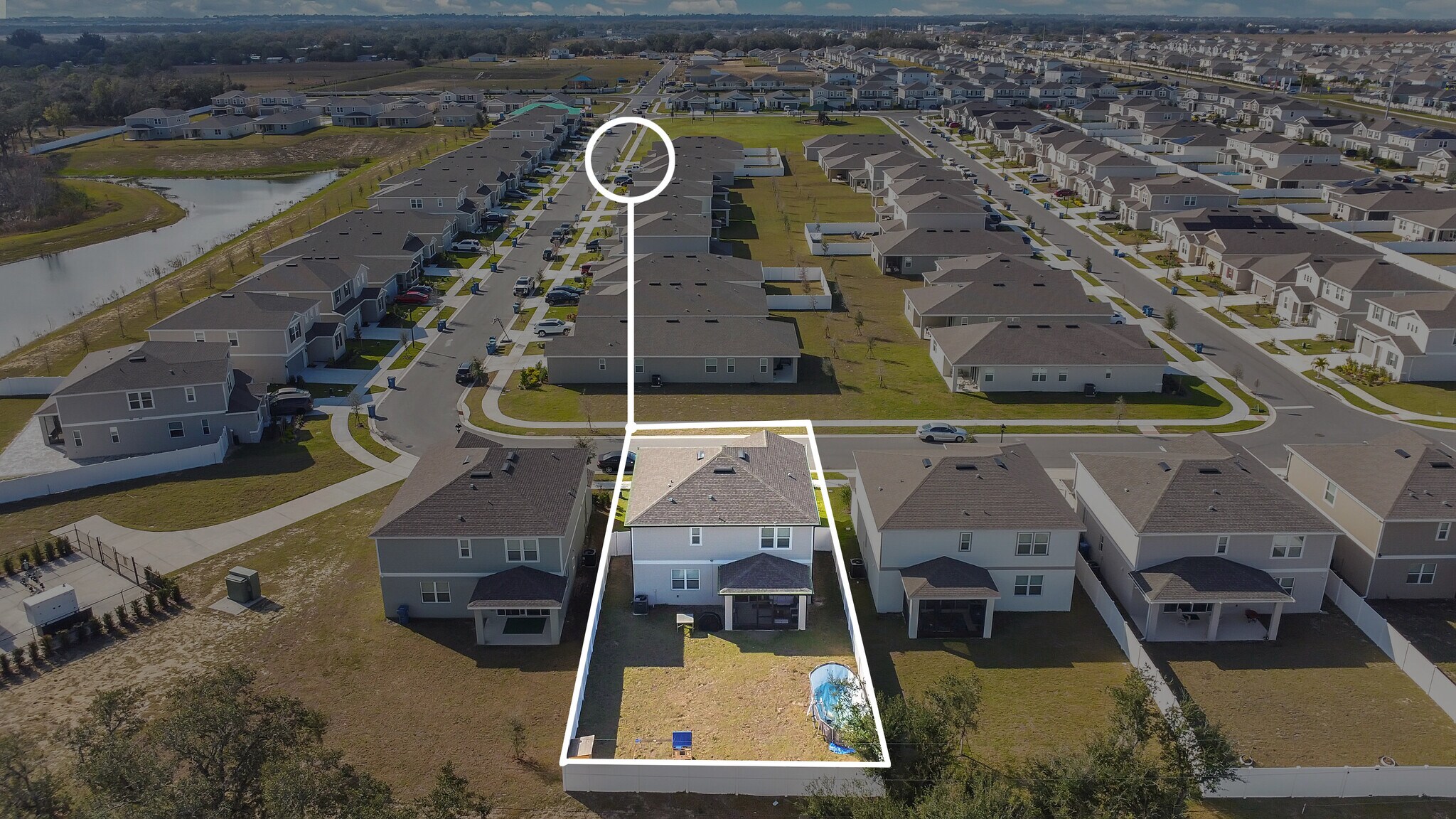 Building Photo - 682 Heritage Square Dr