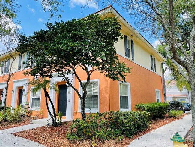 Building Photo - 9981 SW 26th Ct