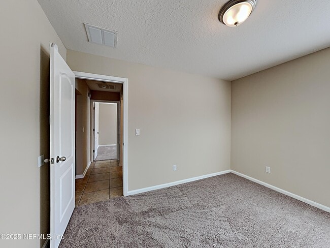 Building Photo - 1865 Woodland Glen Road