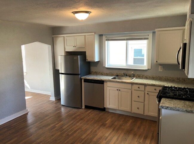 Building Photo - 625 Vanadium Rd