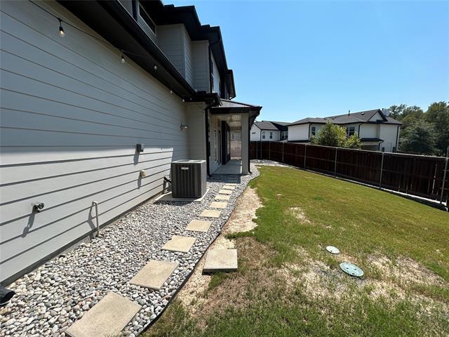 Building Photo - 2117 River E Ln.
