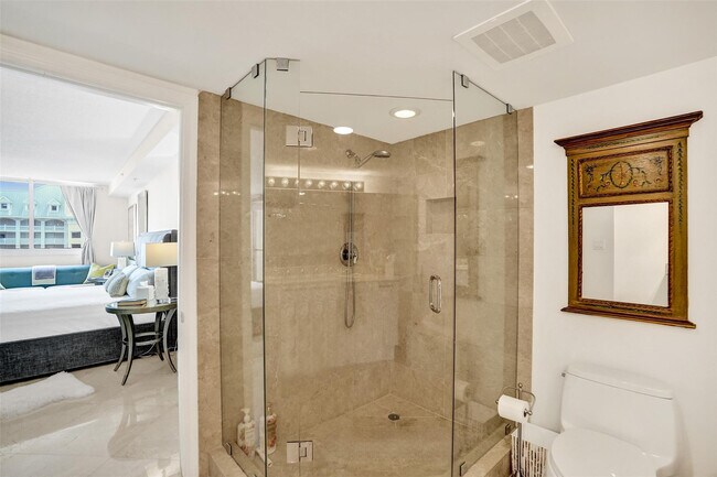 Building Photo - 2001 N Ocean Blvd