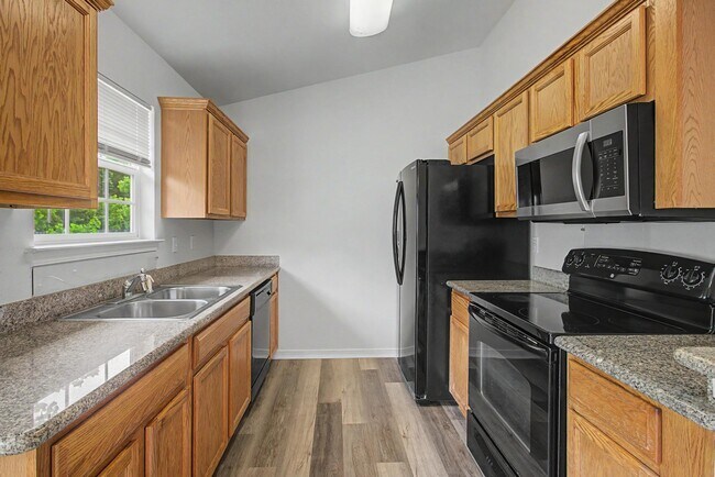 Building Photo - 11312 Jessica Dr