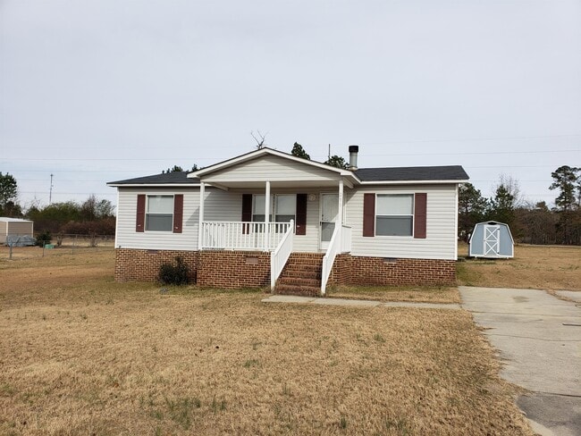 Primary Photo - 251 Washington Ln