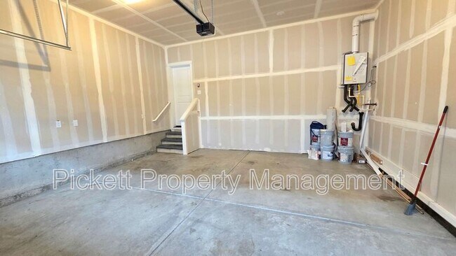 Building Photo - 2467 Schley Blvd