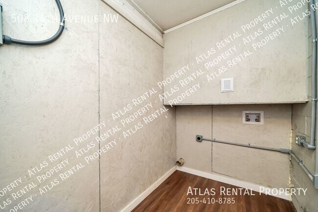 Building Photo - 508 14th Avenue NW Decatur, AL 35601