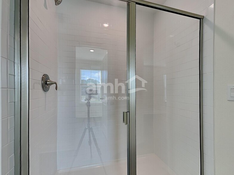 Building Photo - 2632 Sunrise Lndg Lp