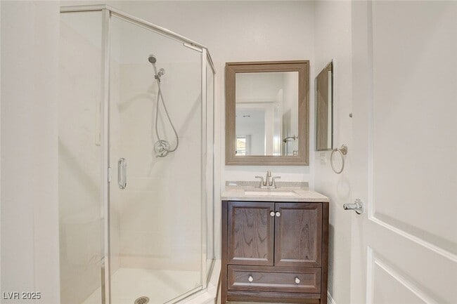 Building Photo - 1068 Riddle Glen St