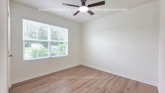 Building Photo - 2836 Greenleaf Ter