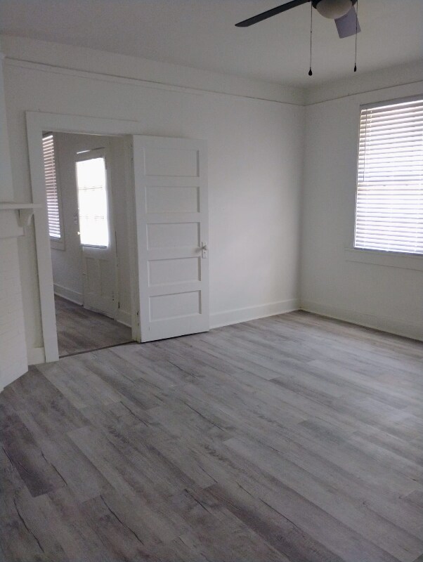 Building Photo - 124 Rice St